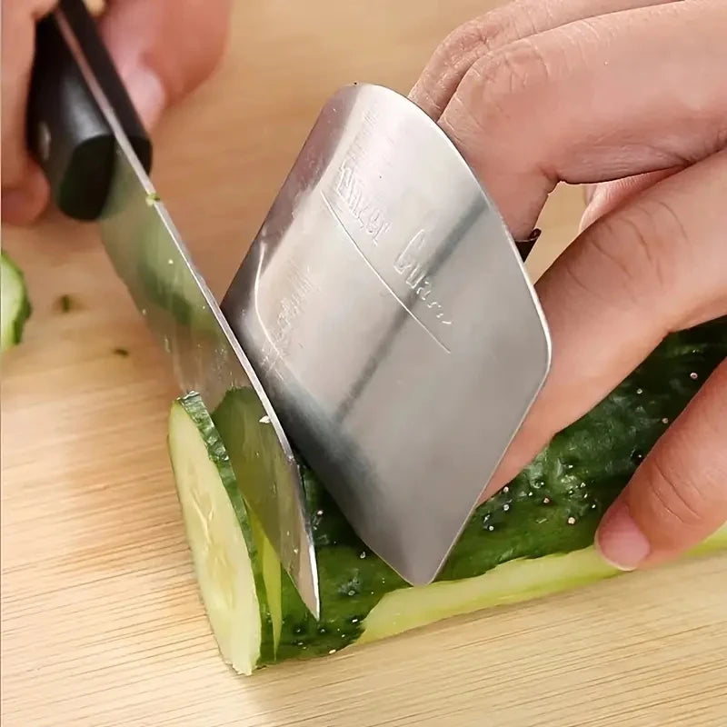 Stainless Steel Vegetable Cutting Finger Guard Hand Guard Kitchen Gadget Protective Cover